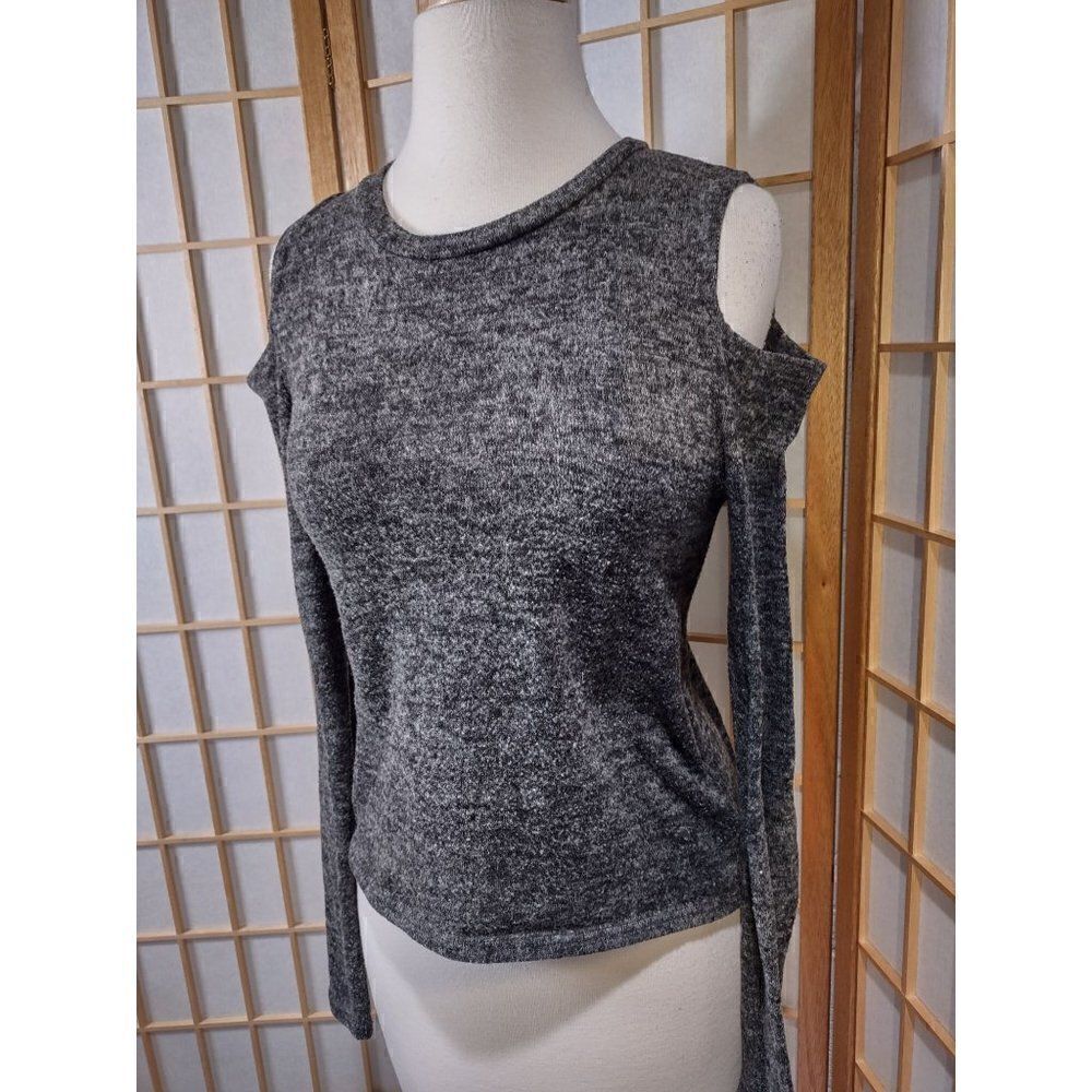 Gaze USA Sm Cold Shoulder Knit Sweater